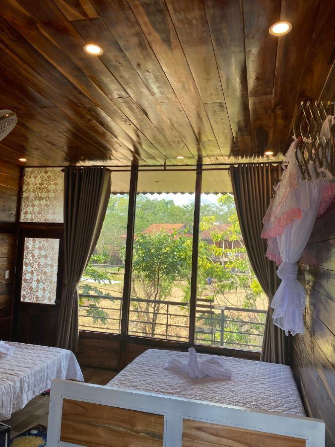 Resort Rice Straw Lodge-
