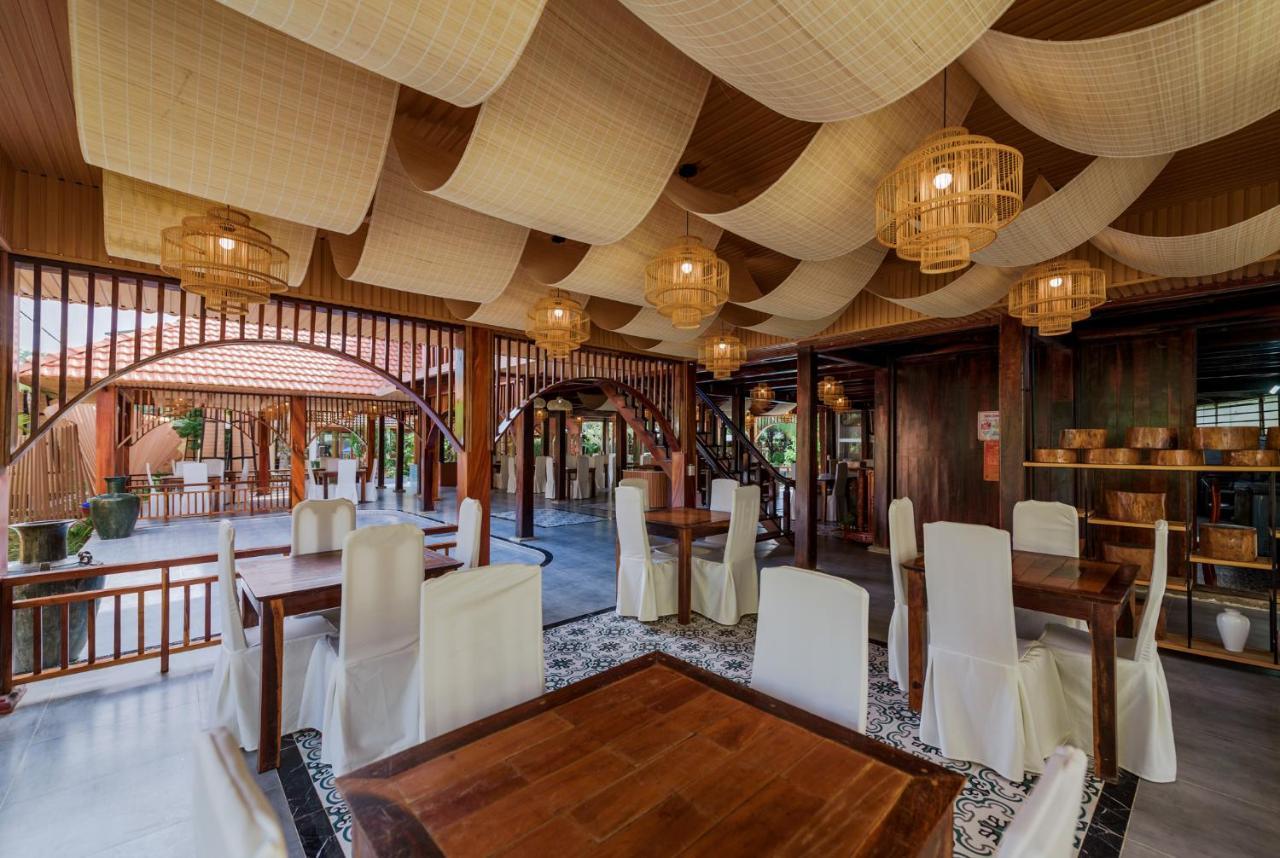 Elwood Premier Resort Phu Quoc Resort 4*