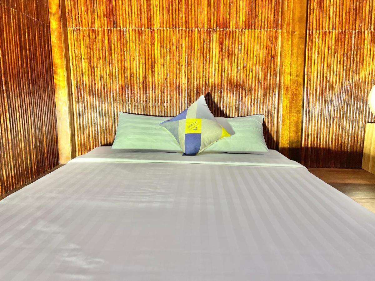 Hoa Loi Resort, Song Cau-phu Yen Resort
