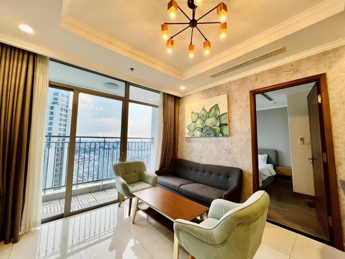 Landmark Vinhomes Service *