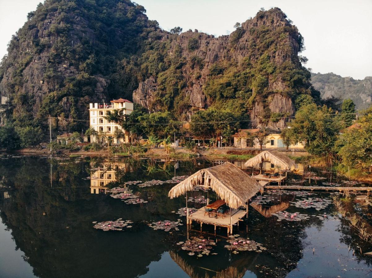 Tam Coc Lakeside Homestay *