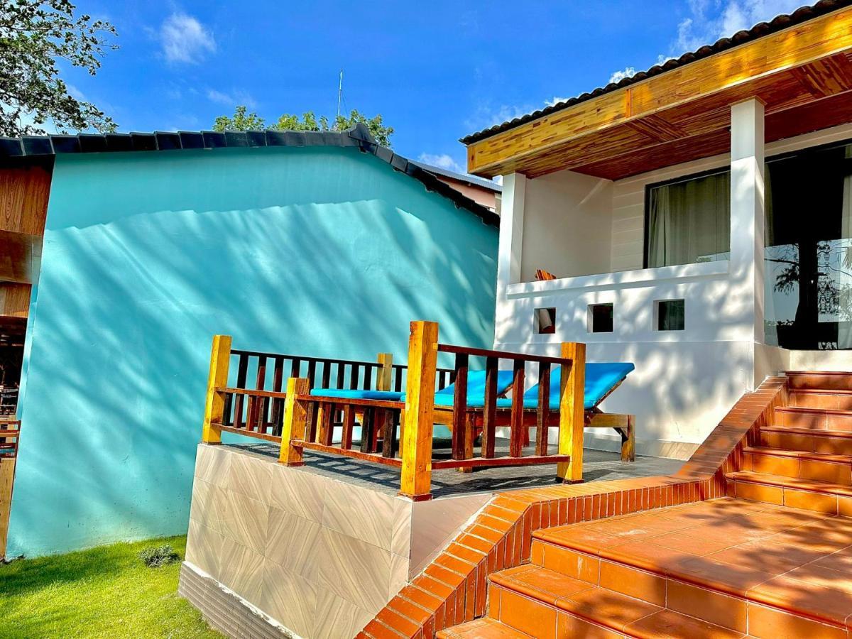 Orange Resort 3*