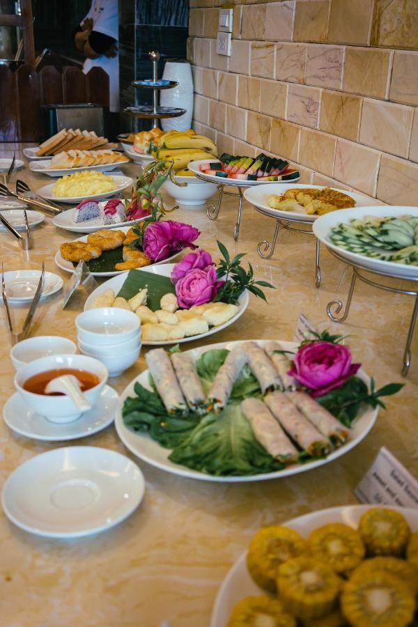 Liberty Hall Tam Coc & 3* Ninh Binh