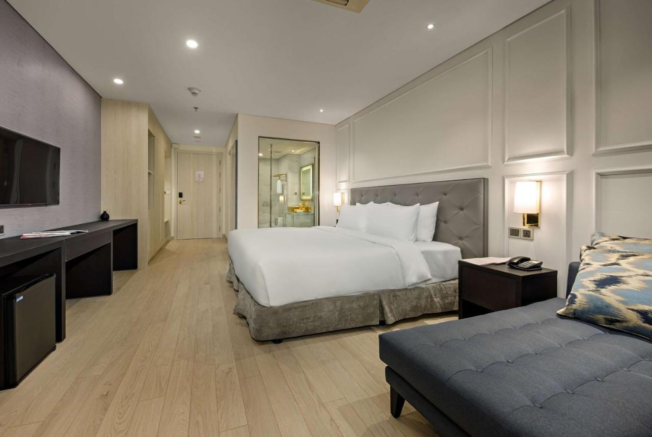 Hotel Wyndham Golden Bay Da Nang