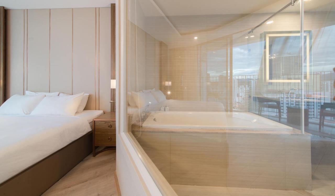 Mysea Panorama Superview Apartment *