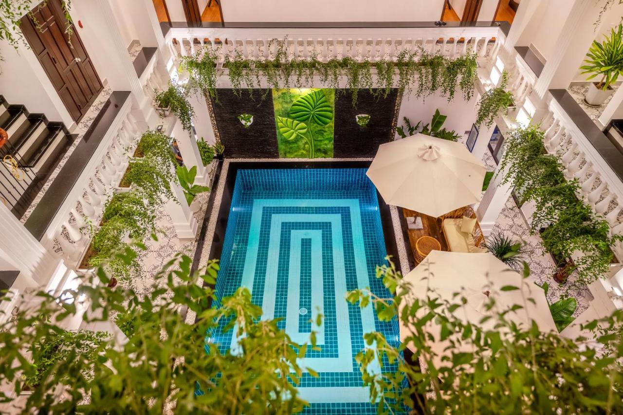 Royal Mansion Boutique Hotel 4*