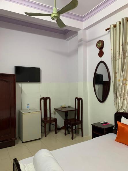Khach San Tu Anh Hotel *