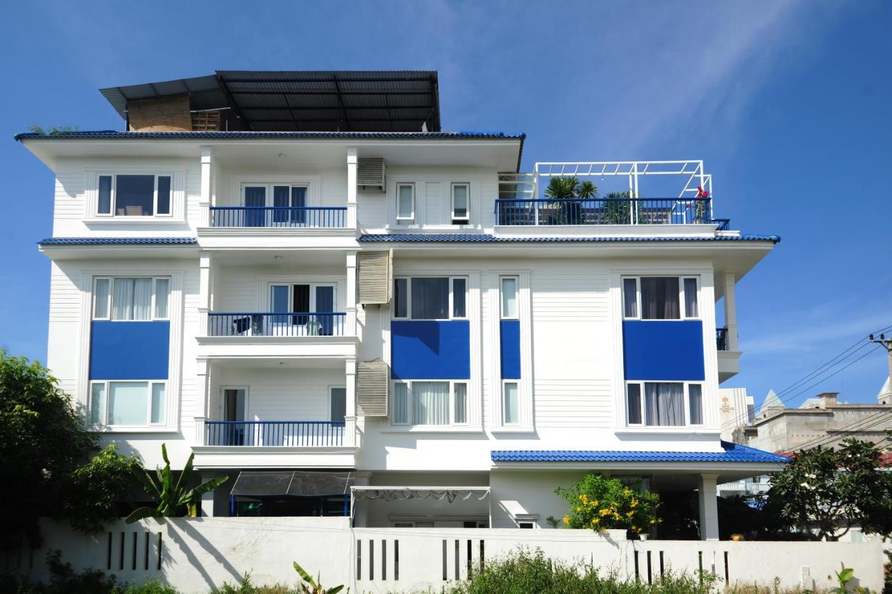 Hotel Cavilla Boutique & 3*
