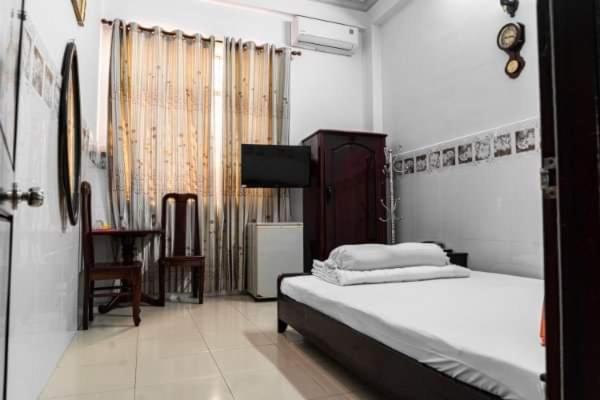 Hotel Khach San Tu Anh *