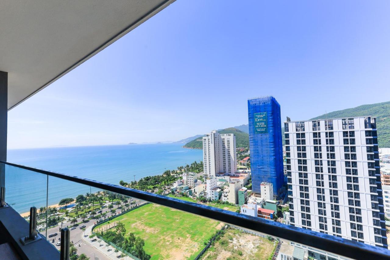 Flc Sea Tower -tran