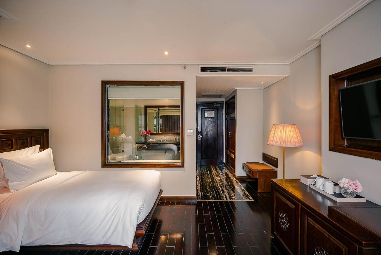 Le Jardin Haute Couture Hanoi