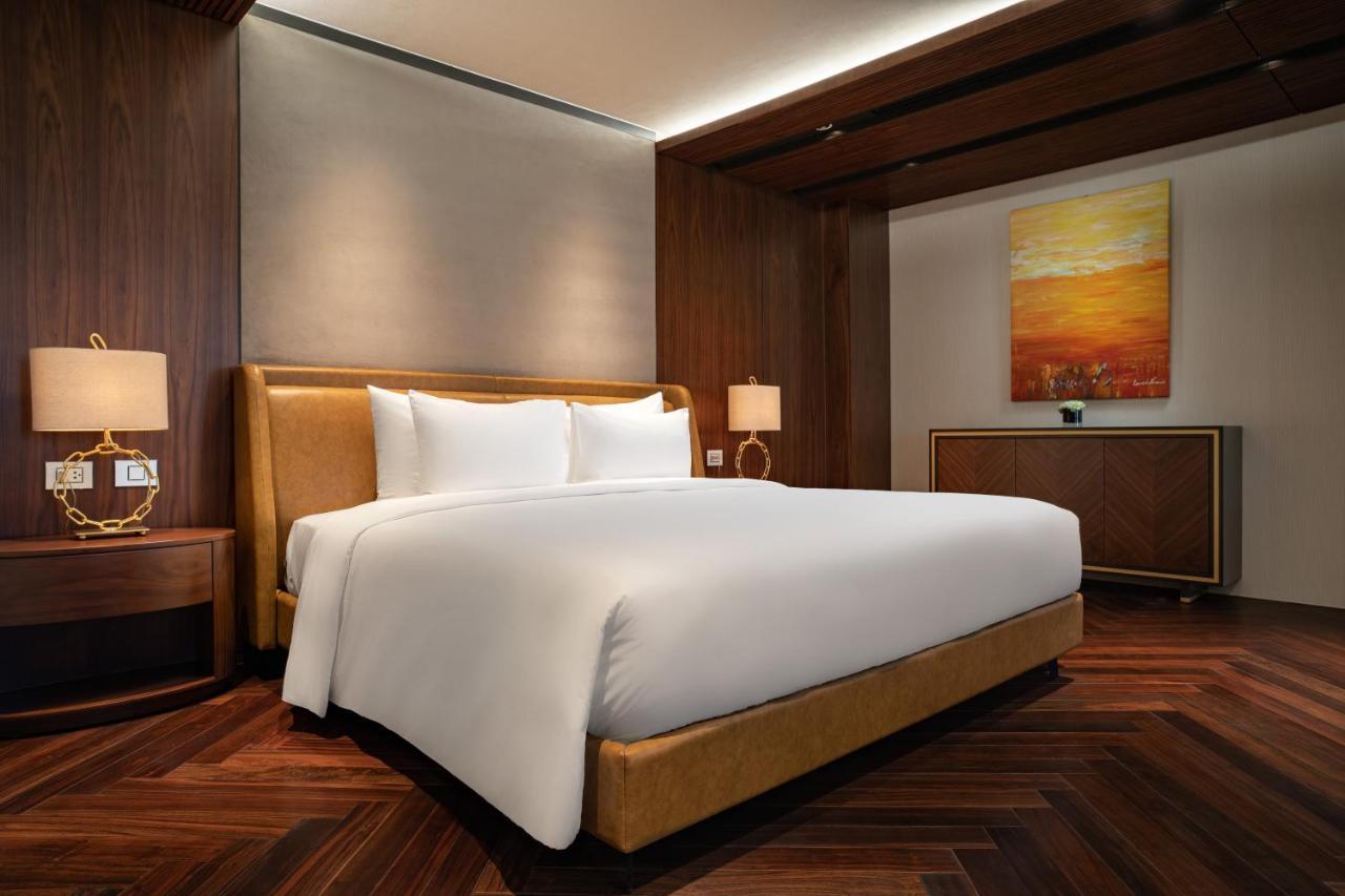Authentic Hotel 4*