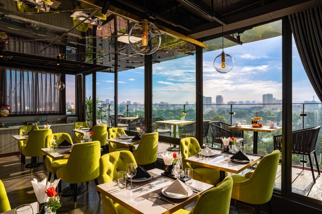 Hotel Authentic 4*