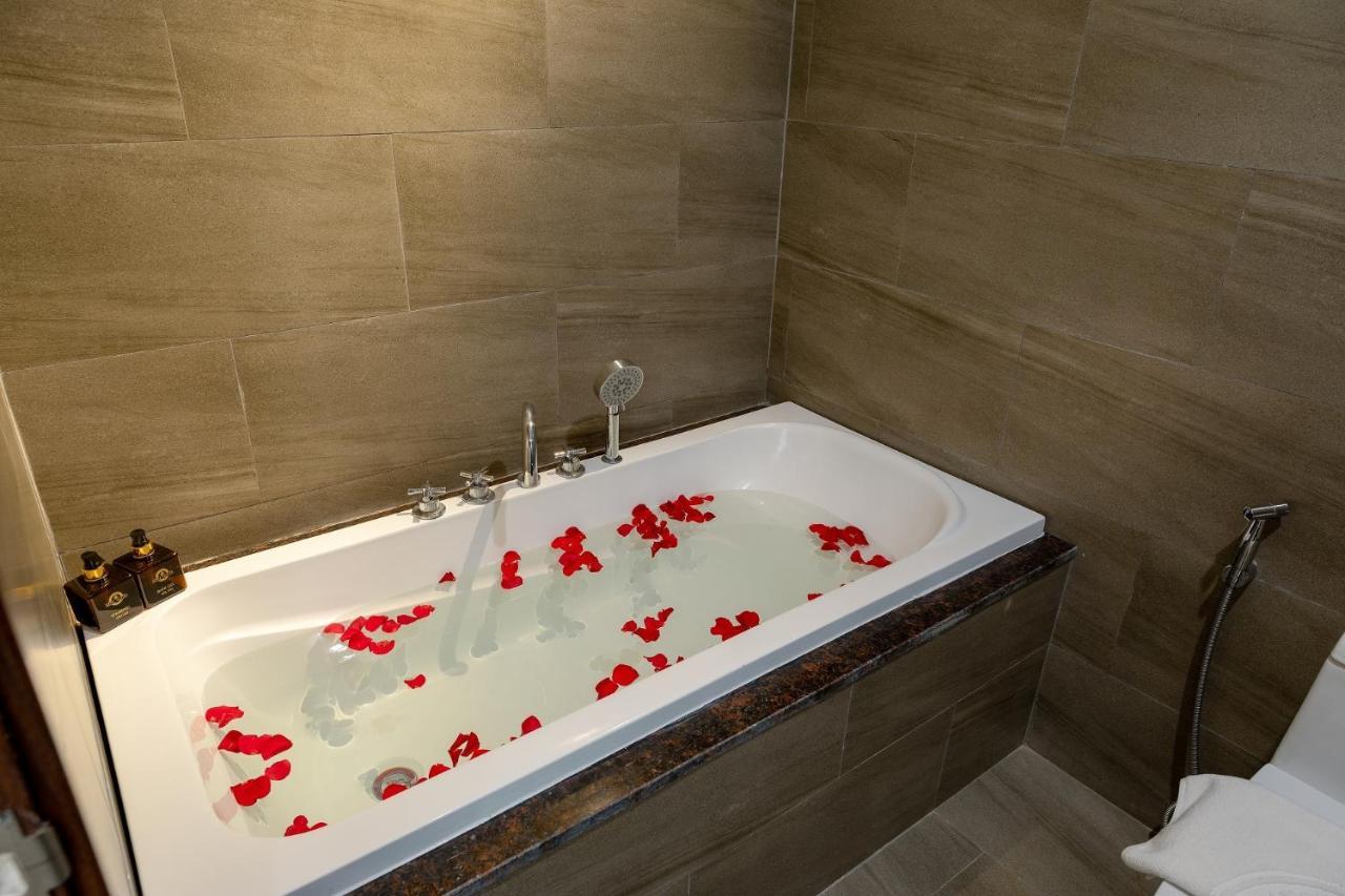 Hotel K Sauna And Massage