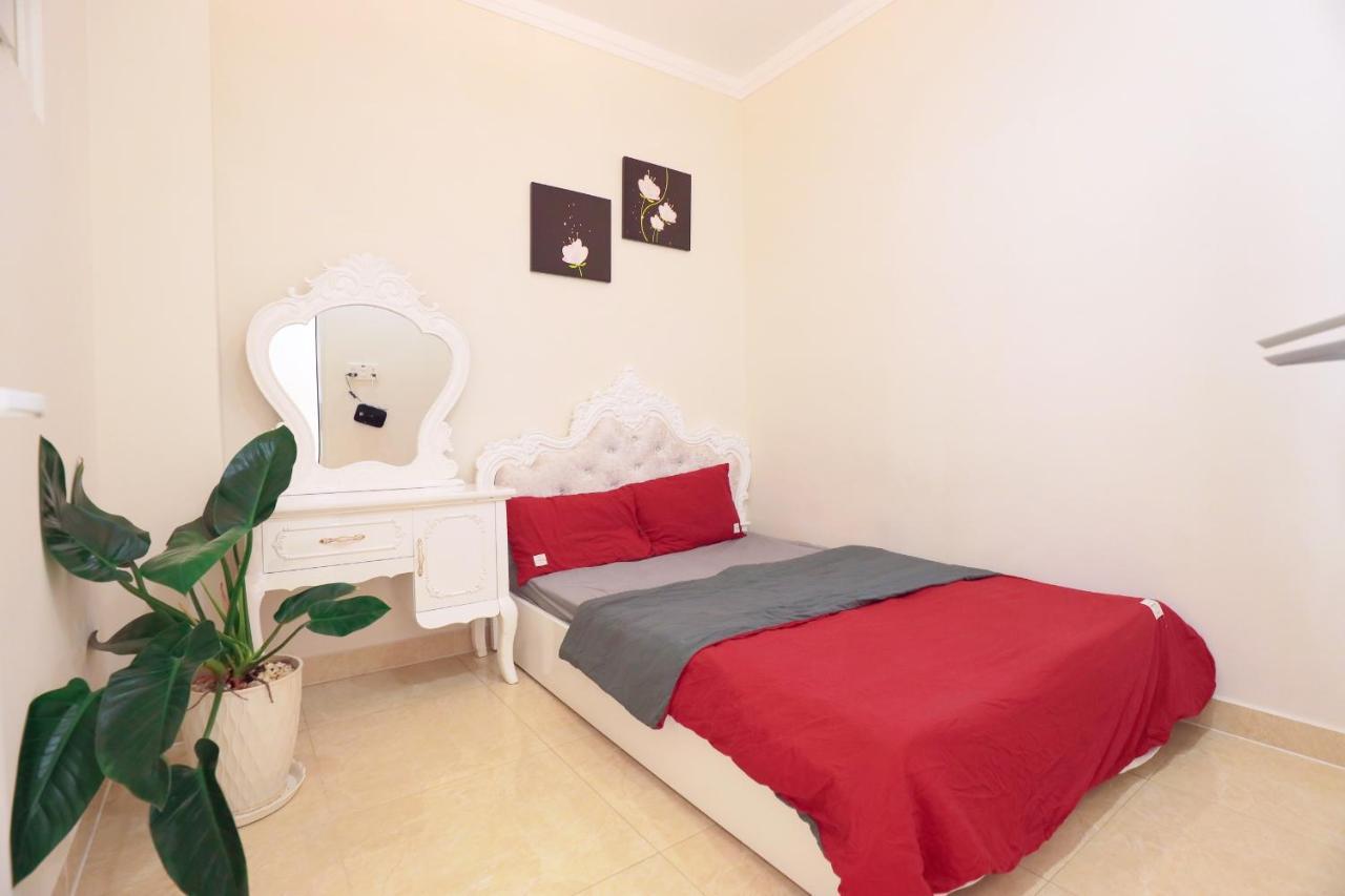 Alee Apartment