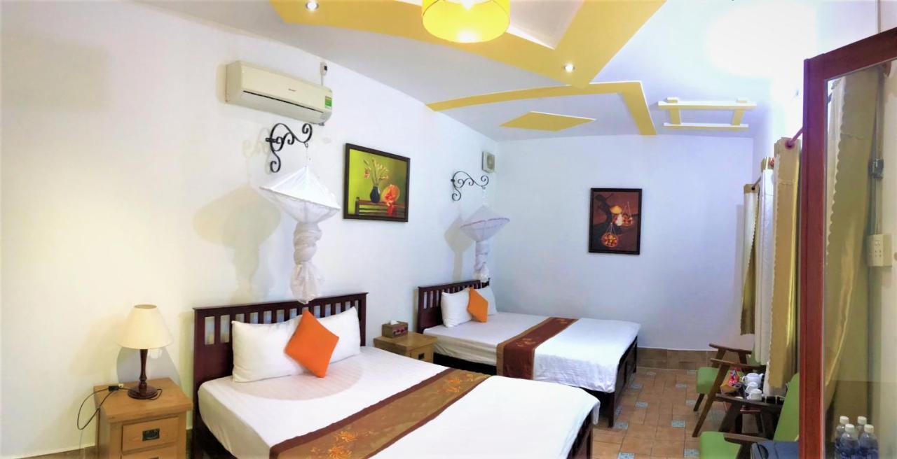 Mango Riverside 4*