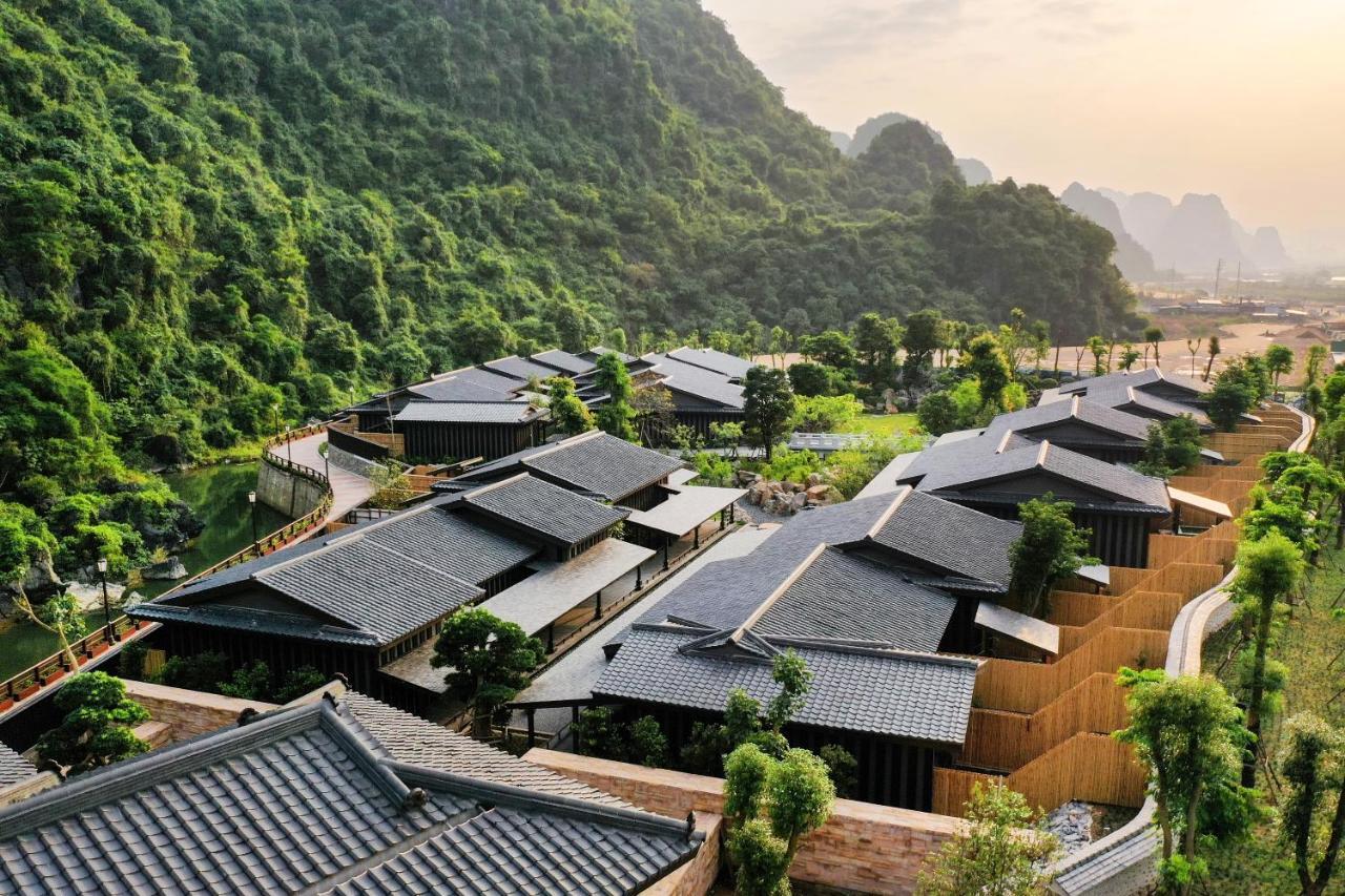 Yoko Onsen Quang Hanh 3*