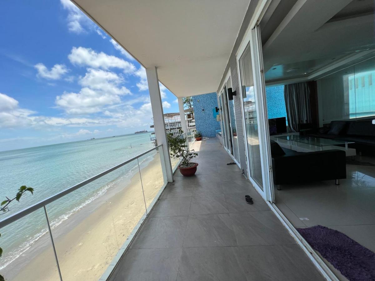 Nancy Grand Seaview 2 Villa *