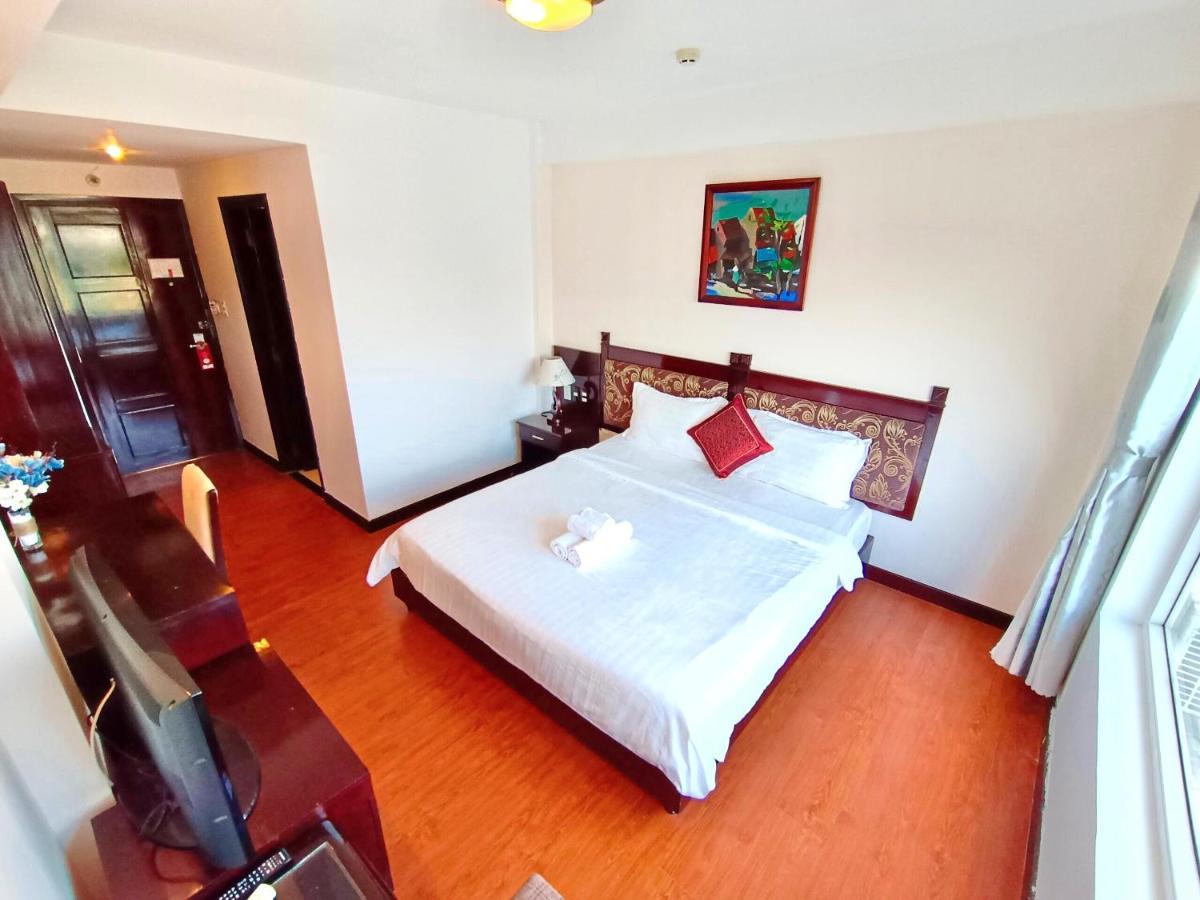 Maya Hotel 2*
