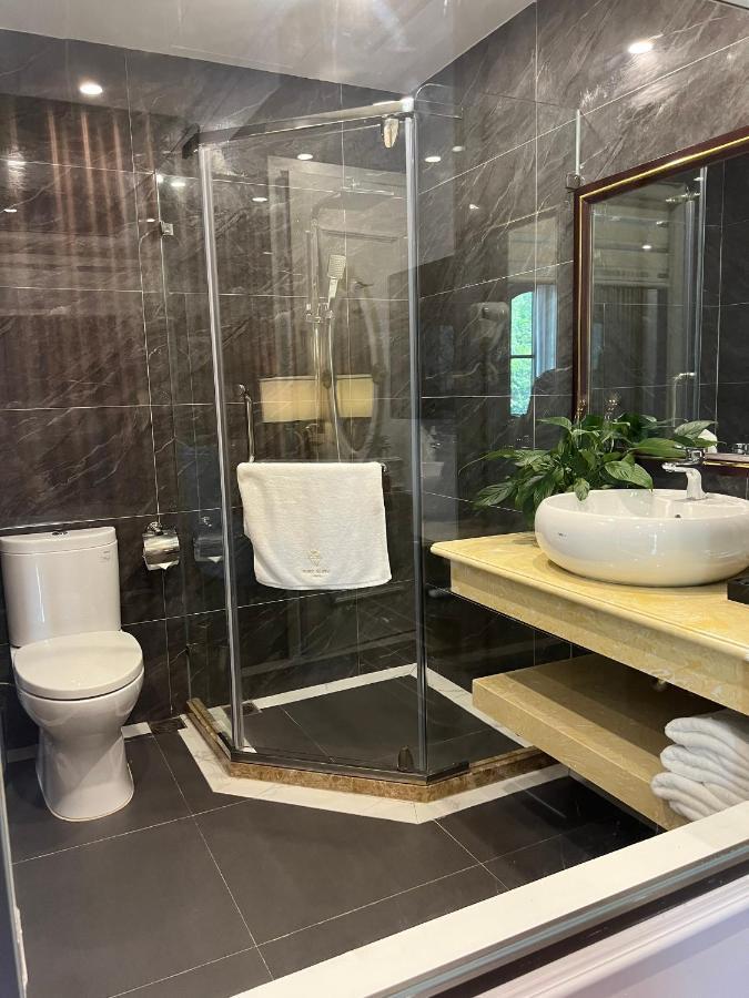 Khách sạn Rubyqueen Halong 3*