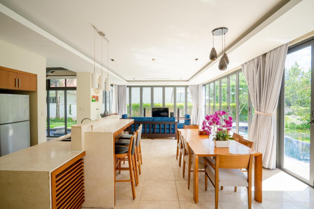 Deluxe Ocean Along The 5* Đà Nẵng