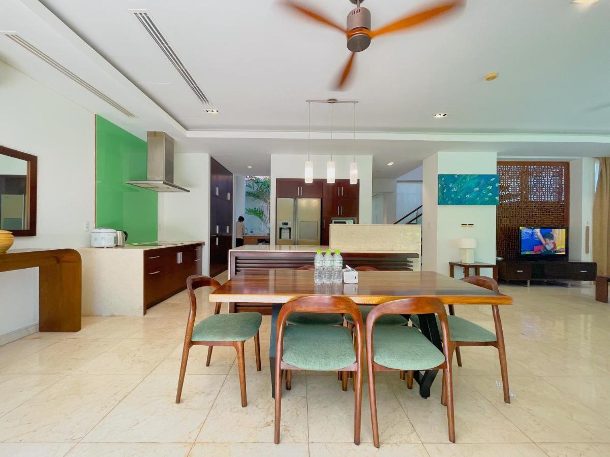 Resort Deluxe Ocean Along The