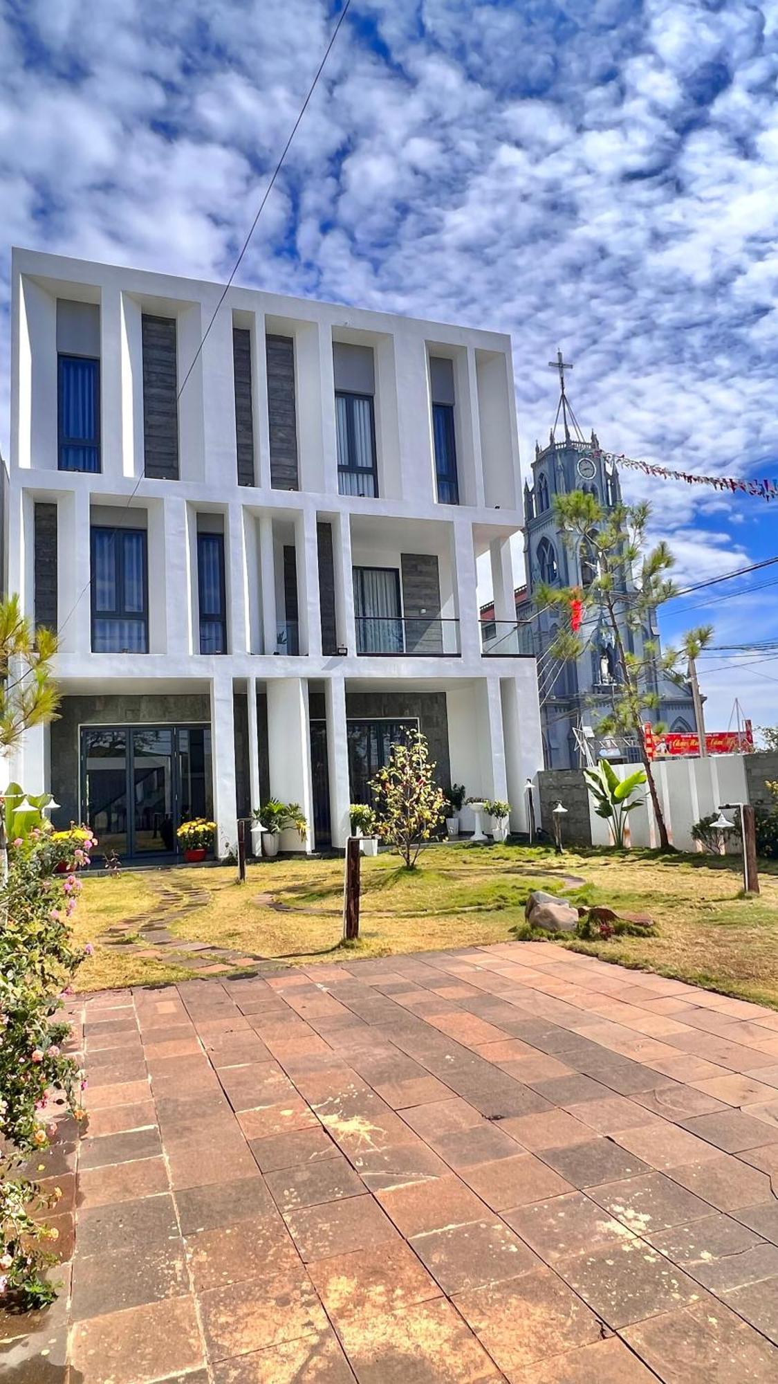 lều Megarden Daknong