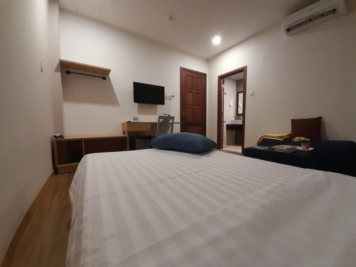 Happy Hotel Nha Trang