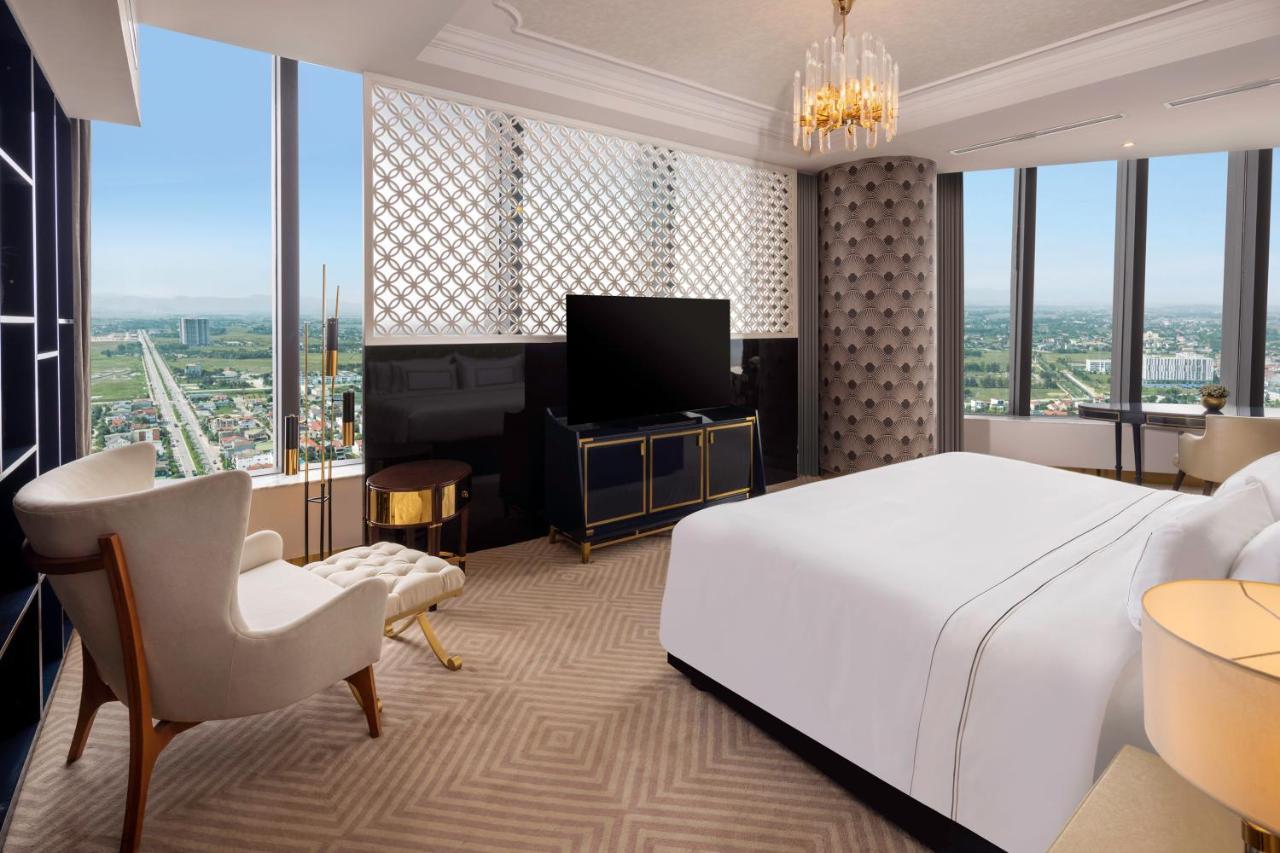Melia Vinpearl Hotel 5*