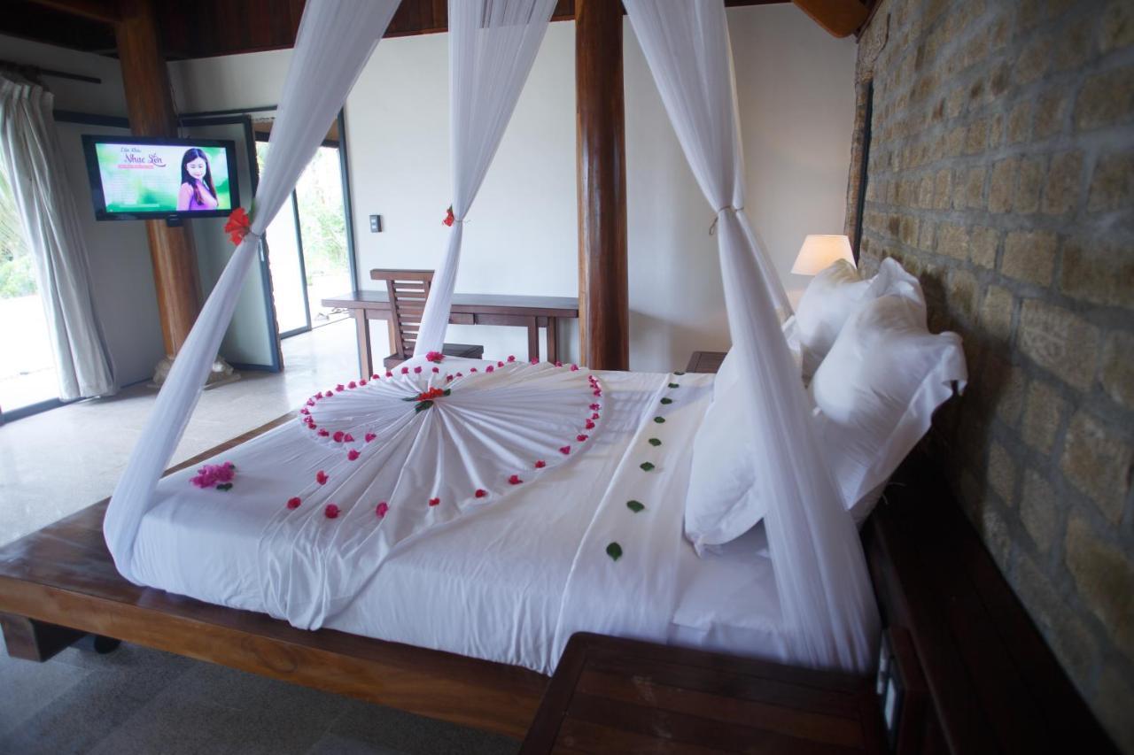 The Trang 3* Nha Trang