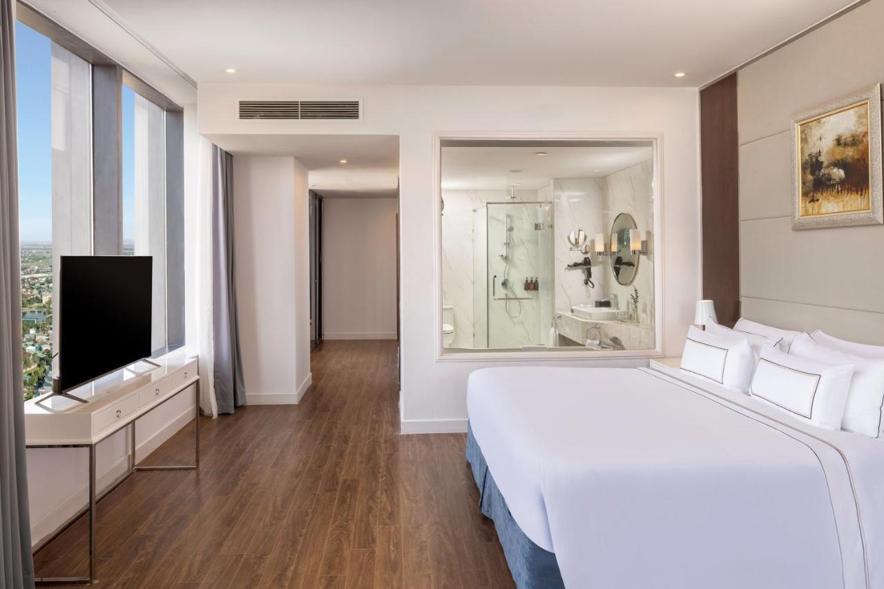 Melia Vinpearl Hotel 5*