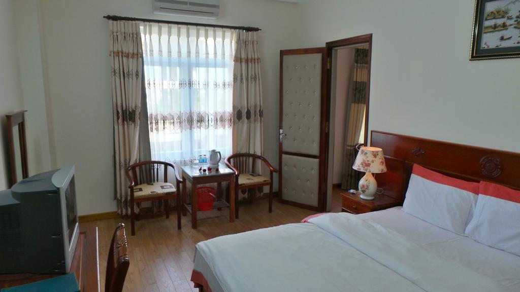 Yen Nhi Hotel 3*