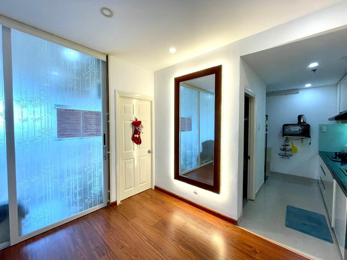 In Osc Land Apartment *