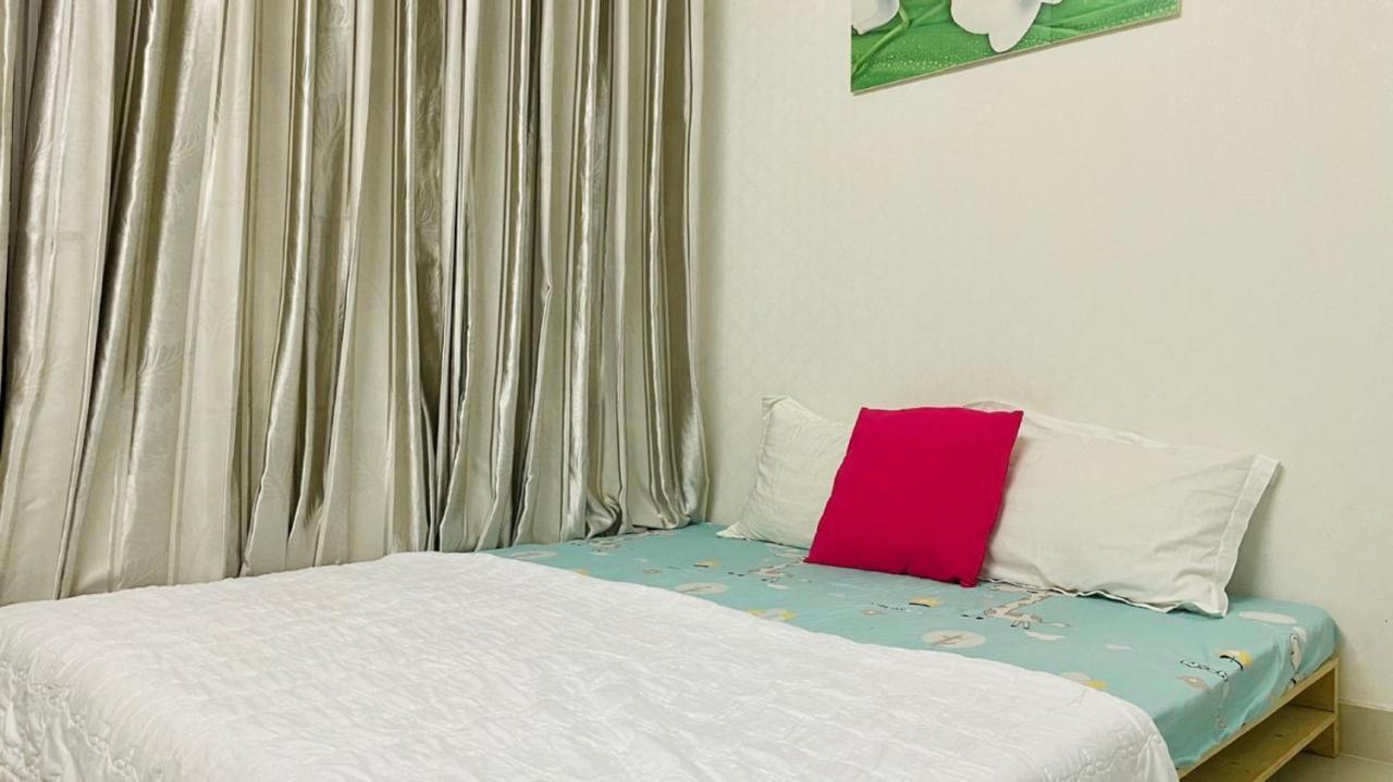 In Osc Land Apartment *