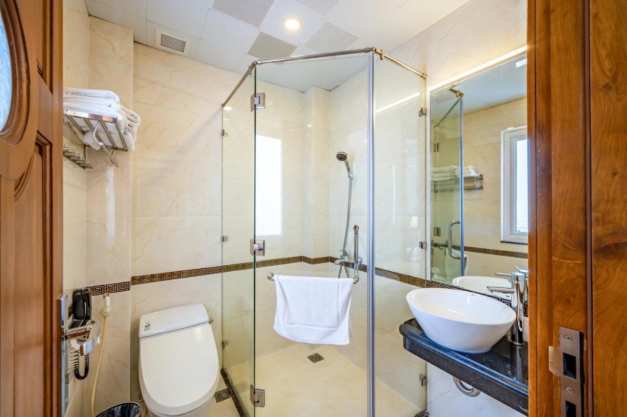 Acnos Grand 3* Ho Chi Minh City