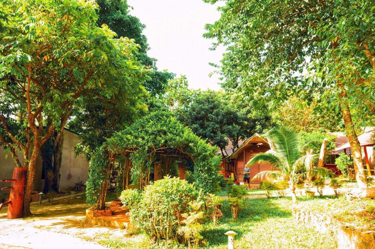Resort Minh Vuong Village & Restaurant