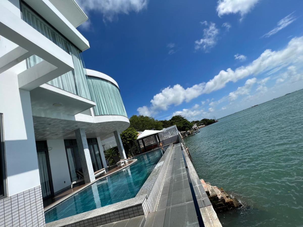 Villa Nancy Grand Seaview 2