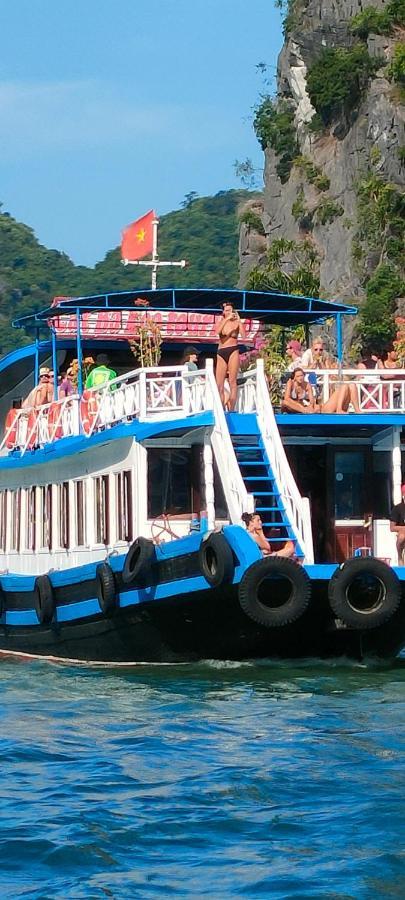 Hotel Bee Lucky Homestay Cat Ba Island