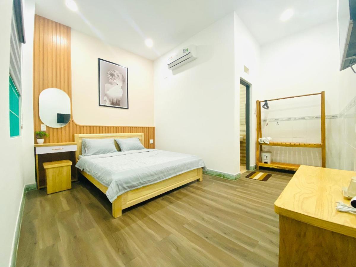 Moon's House Hotel 2*