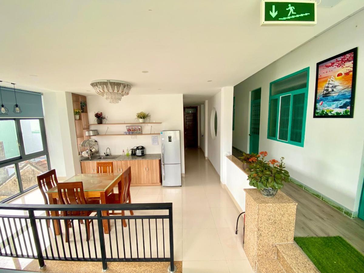 Hotel Moon's House
