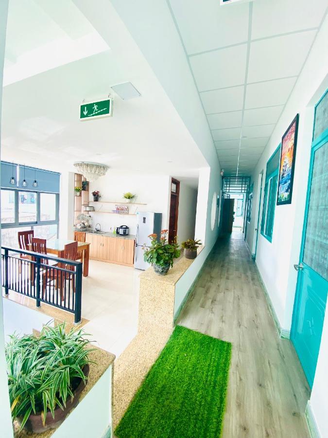 Moon's House Hotel 2*