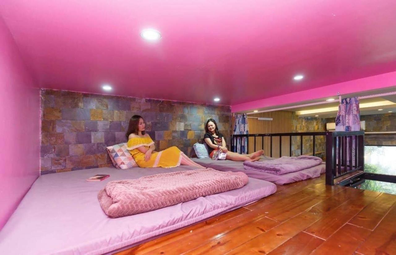 Roses - Venuestay Villa