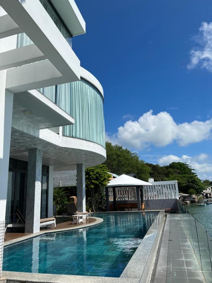 Villa Nancy Grand Seaview 2 *