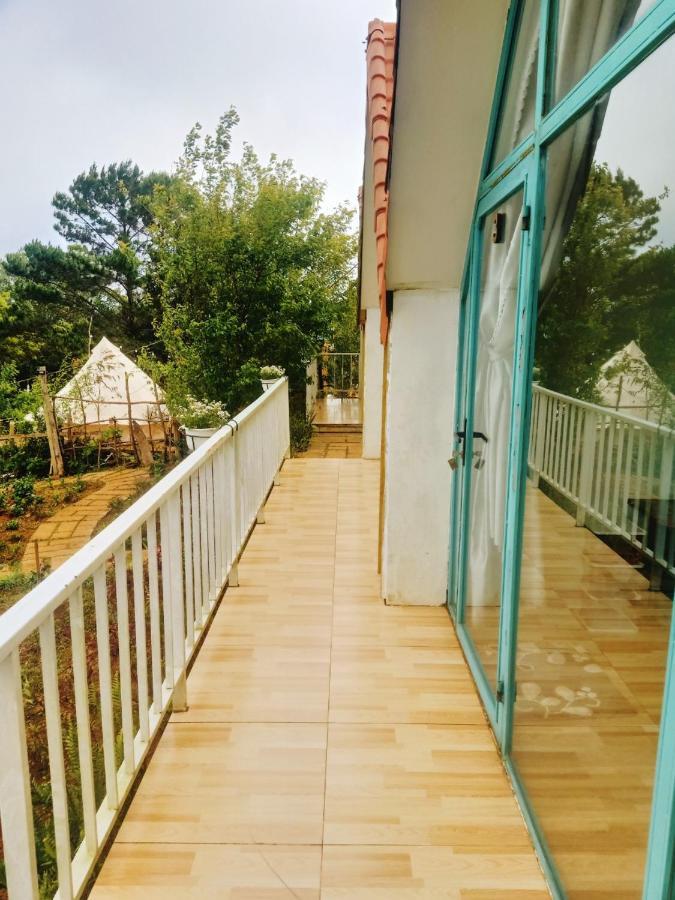 Ở trọ Paradiso Măng đen *