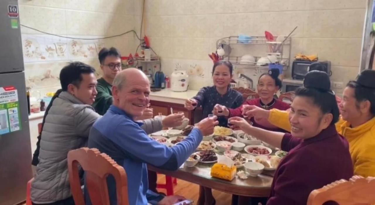 Nha Nghi Tam Cuong * Dien Bien Phu
