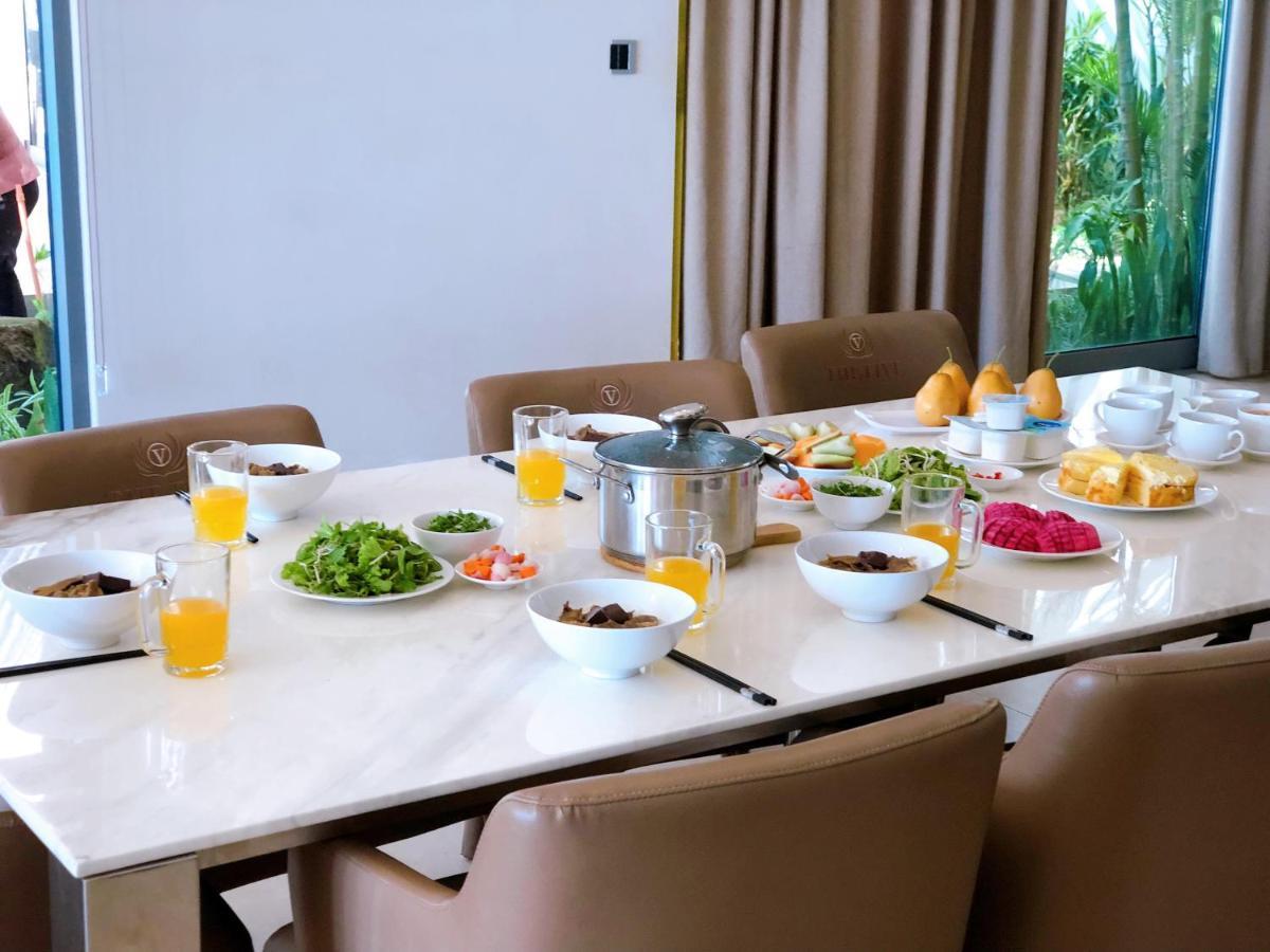 Deluxe Ocean Along The 5* Đà Nẵng