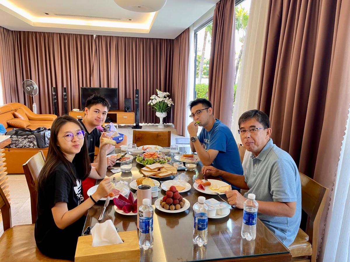 Resort Deluxe Ocean Along The