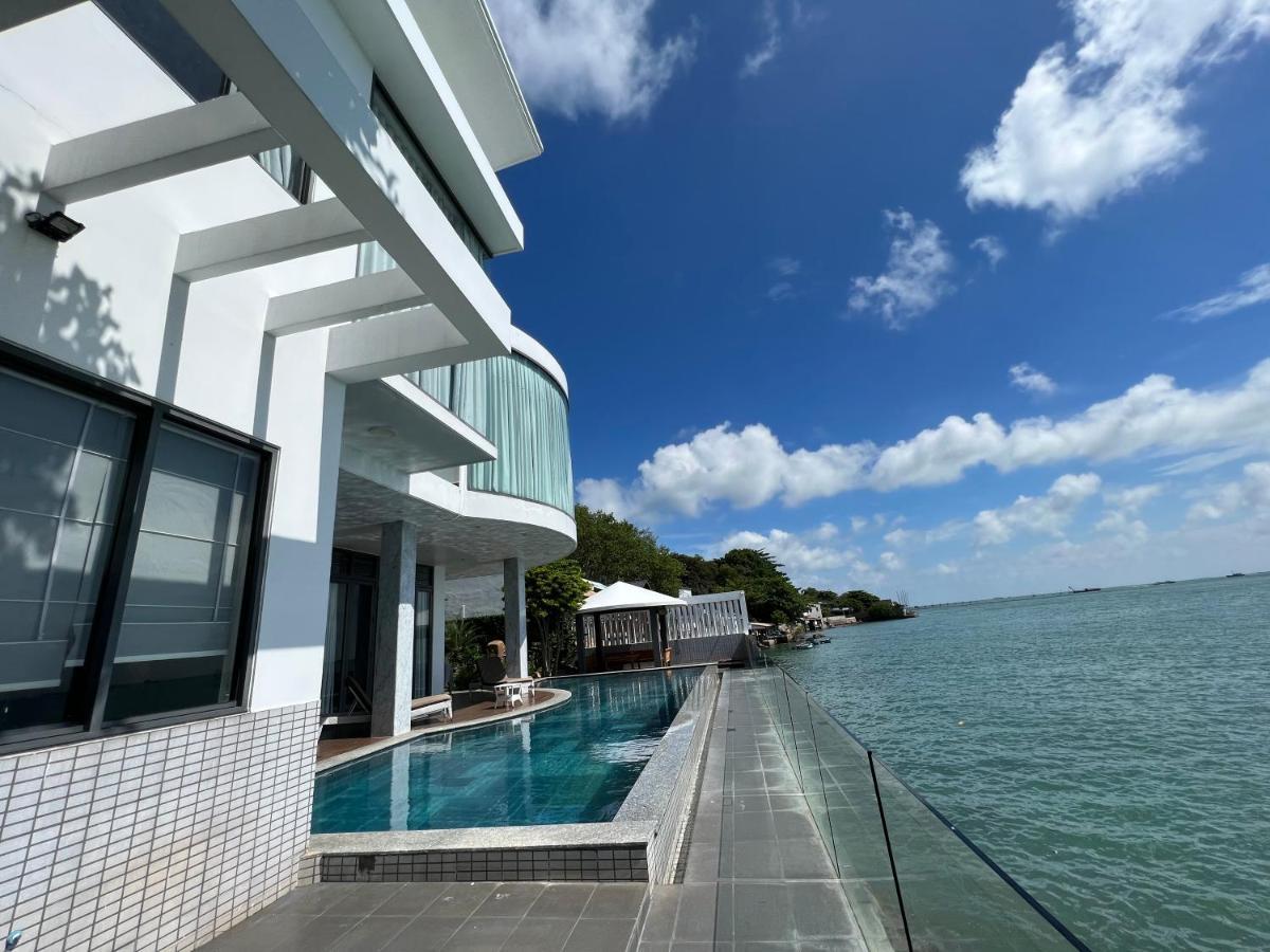 Villa Nancy Caviar *