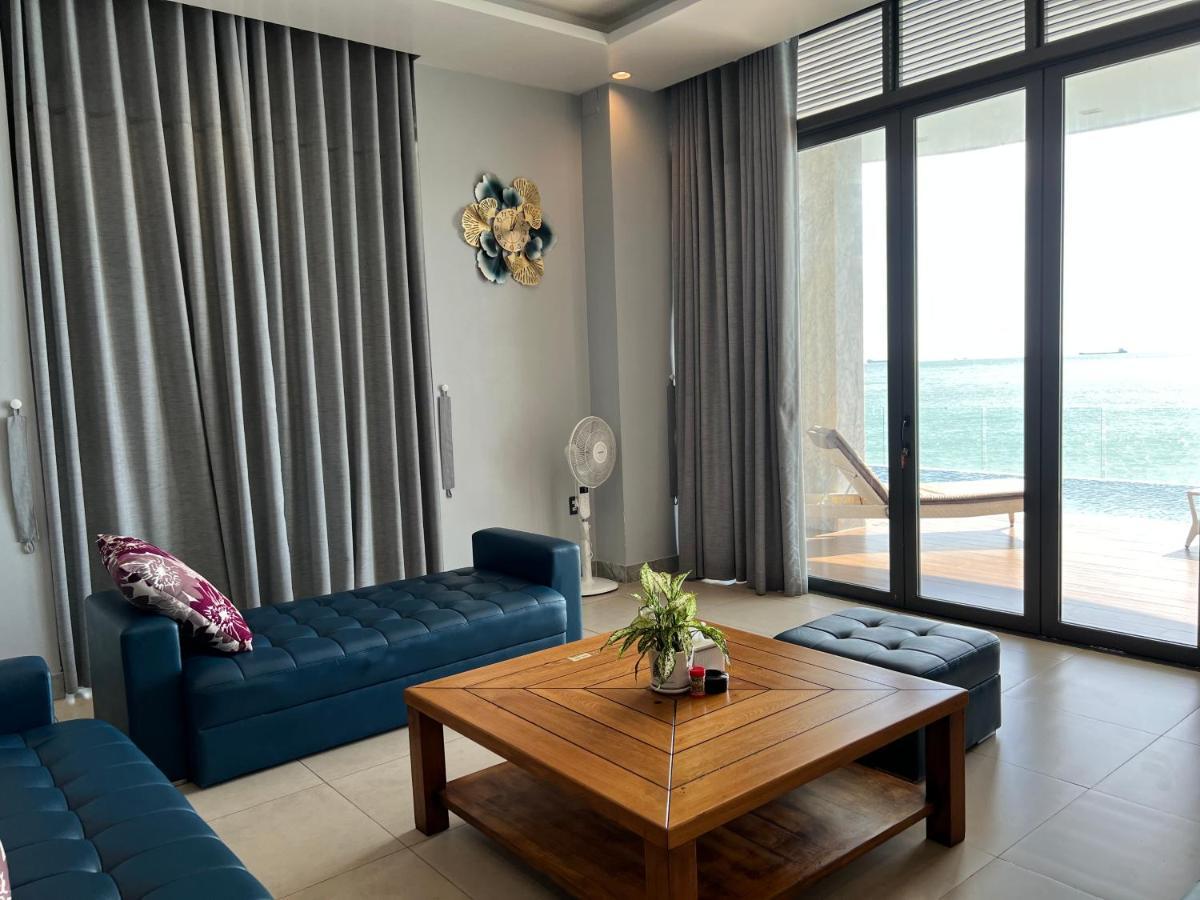 Villa Nancy Caviar