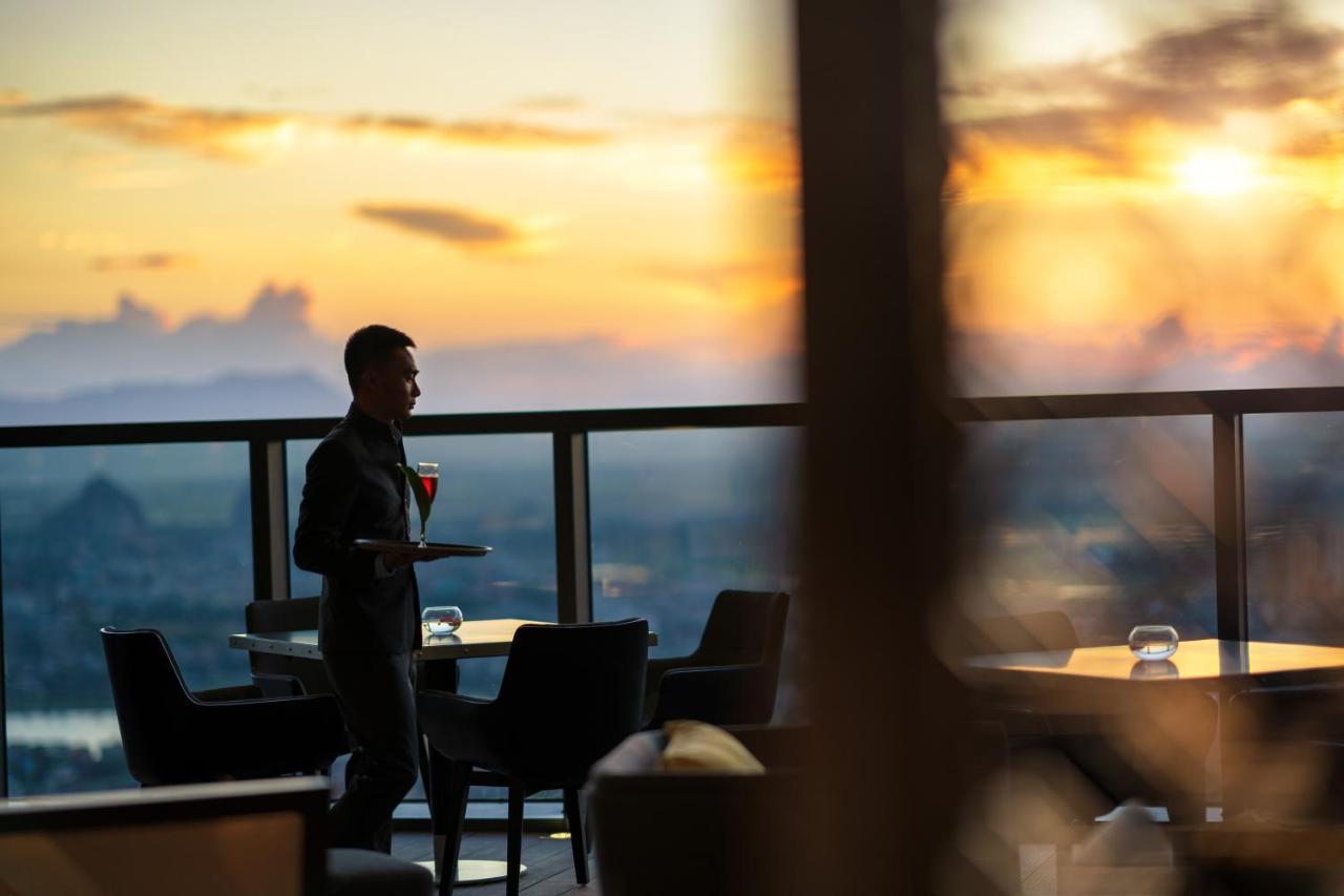 Khách sạn Melia Vinpearl